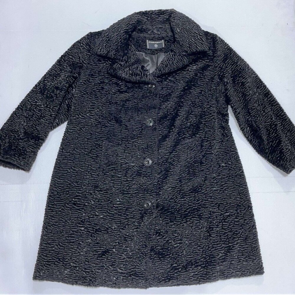 Classy Simple Portrait SOFT Women's Faux Rippled Fur Coat Large